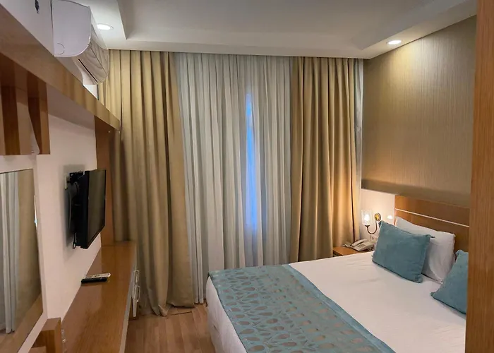 Airport Hotel: Esperanza Hotel